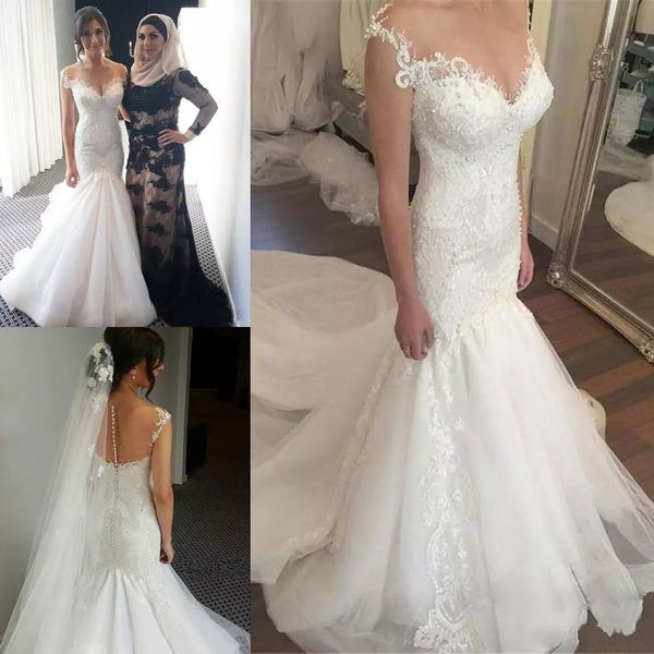 white lace mermaid wedding dresses court train sheer neck applique organza beaded pearls backless bridal gown
white lace mermaid wedding dresses court train sheer neck applique organza beaded pearls backless bridal gown