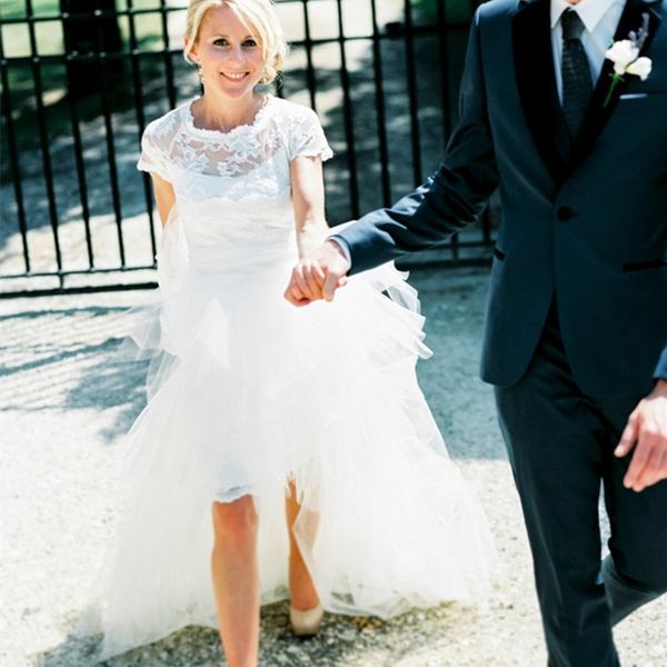 new elegant high low wedding dresses short sleeve lace tulle short front long back bridal gowns custom size, White
new elegant high low wedding dresses short sleeve lace tulle short front long back bridal gowns custom size, White