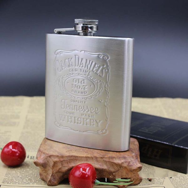 wholesale- portable stainless steel hip flask 7oz embossed flagon flasks russian wine beer whiskey bottle alcohol drinkware pl088
wholesale- portable stainless steel hip flask 7oz embossed flagon flasks russian wine beer whiskey bottle alcohol drinkware pl088