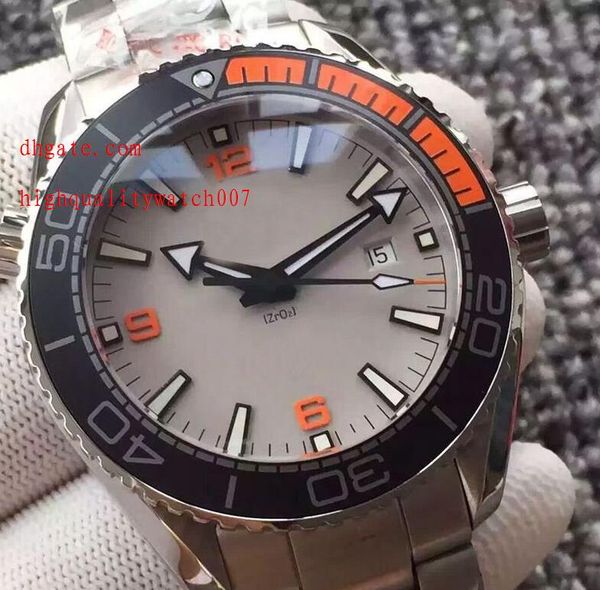 men watches brand new professional james bond watch limited edition white dial automatic men's watches, Slivery;brown
men watches brand new professional james bond watch limited edition white dial automatic men's watches, Slivery;brown