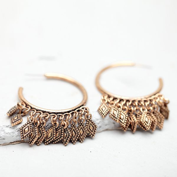 yc fashion bohemia retro style parallelogram tassel alloy circle dangle piercing earrings original design unique style for women girls' gift
yc fashion bohemia retro style parallelogram tassel alloy circle dangle piercing earrings original design unique style for women girls' gift