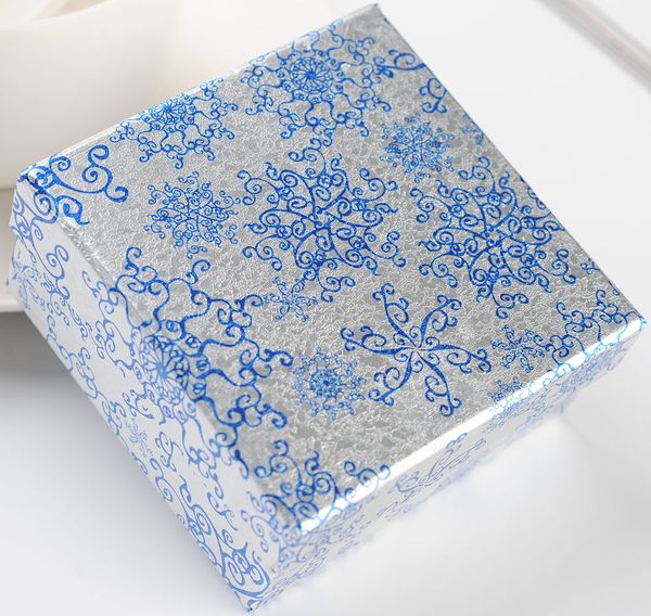 simple seven chinese style blue pattern jewelry set gift box fashion festival necklace silver package retail bracelet gift packing, Black;white
simple seven chinese style blue pattern jewelry set gift box fashion festival necklace silver package retail bracelet gift packing, Black;white