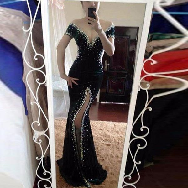 v-neck off shoulder mermaid prom dresses beading crystal mermaid prom dress prom dress evening gowns, Black
v-neck off shoulder mermaid prom dresses beading crystal mermaid prom dress prom dress evening gowns, Black