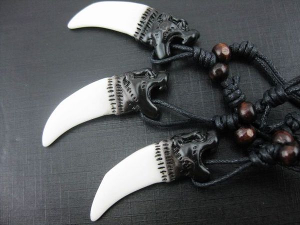 4 pcs yqtdmy faux handmade carving ethnic tribal resin carving evil tiger necklace, Silver
4 pcs yqtdmy faux handmade carving ethnic tribal resin carving evil tiger necklace, Silver