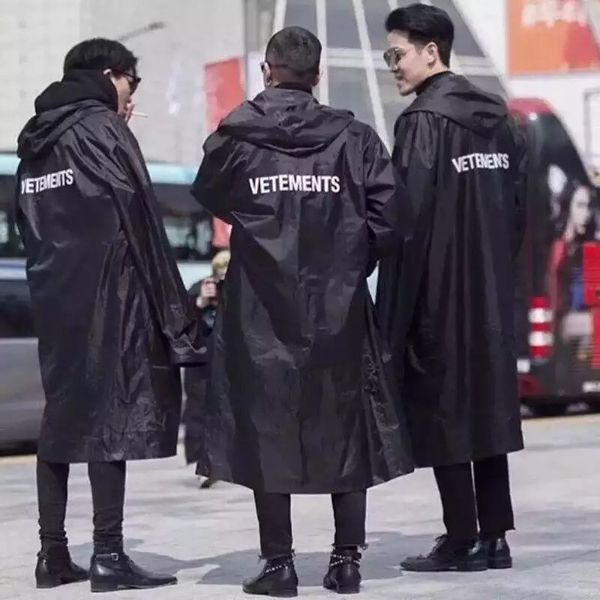 hip-hop Street Club to commemorate the new student stars Kan ye Bibb FOG Bigbang long hooded hooded windbreaker waterproof jacke
hip-hop Street Club to commemorate the new student stars Kan ye Bibb FOG Bigbang long hooded hooded windbreaker waterproof jacke