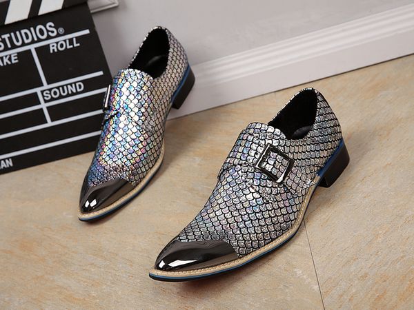 Brand Designer Men Dress Shoes Shiny Fishscale Pattern Metal Pointed Toe Formal Party Oxford Shoes Gold Silver Sapato Masculino
Brand Designer Men Dress Shoes Shiny Fishscale Pattern Metal Pointed Toe Formal Party Oxford Shoes Gold Silver Sapato Masculino