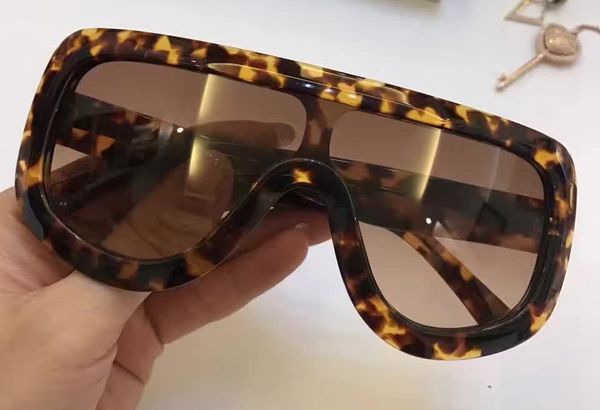 2017 women's sunglasses dark havana/green shaded grey gradient lens rectangle eyewear brand new with box, White;black
2017 women's sunglasses dark havana/green shaded grey gradient lens rectangle eyewear brand new with box, White;black