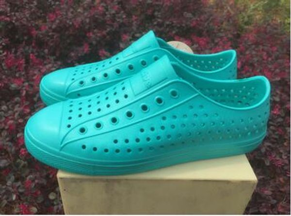 selling in the summer of 2017 new hole hole shoes female sand beach shoes breathable sandals shoes han edition couples, Black
selling in the summer of 2017 new hole hole shoes female sand beach shoes breathable sandals shoes han edition couples, Black