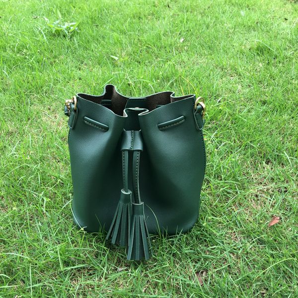 wholesale blanks pu faux leather bucket tote drawstring tassel shoulder bag to usa dom103556
wholesale blanks pu faux leather bucket tote drawstring tassel shoulder bag to usa dom103556