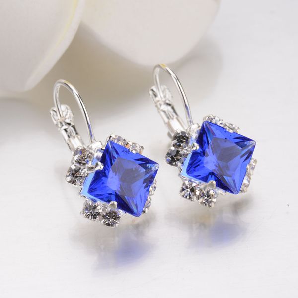 women personality shiny earrings 2017 selling fashion diamond stud earrings wholesale crystal jewelry earring 6 colors, Golden;silver
women personality shiny earrings 2017 selling fashion diamond stud earrings wholesale crystal jewelry earring 6 colors, Golden;silver