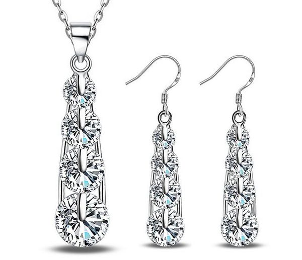 2017 new fashion woman / girl / madam platings rotational zircon drop crystal earrings necklace luxurious wedding jewelry set, Silver
2017 new fashion woman / girl / madam platings rotational zircon drop crystal earrings necklace luxurious wedding jewelry set, Silver