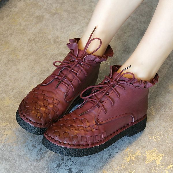 genuine leather winter ankle boots 2017 designer black lace up lady casual leather shoes low heel handmade women martin boots
genuine leather winter ankle boots 2017 designer black lace up lady casual leather shoes low heel handmade women martin boots