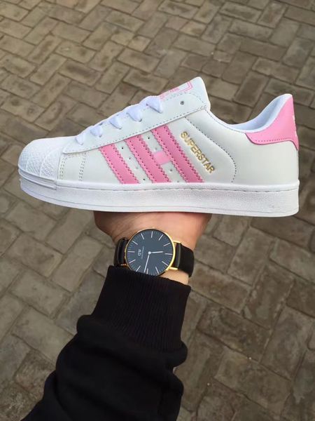 new colors brand discount prcie men women flat bottom plate direct selling business colors superstar shoes casual shoes couple shoes #628, Black 
new colors brand discount prcie men women flat bottom plate direct selling business colors superstar shoes casual shoes couple shoes #628, Black