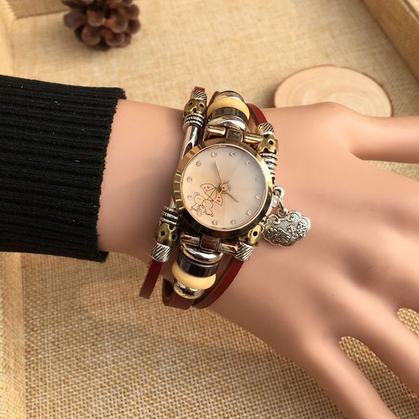 new ladies ladies fashion watch fashion leather retro student cartoon bracelet watch casual lady quartz diamond watch, Slivery;brown
new ladies ladies fashion watch fashion leather retro student cartoon bracelet watch casual lady quartz diamond watch, Slivery;brown