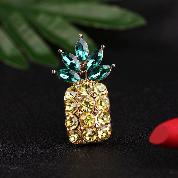 different beautiful rhinestone pineapple brooches fruit pins gold color enamel decoration accessories shirt corsage souvenir holiday gift, Gray
different beautiful rhinestone pineapple brooches fruit pins gold color enamel decoration accessories shirt corsage souvenir holiday gift, Gray