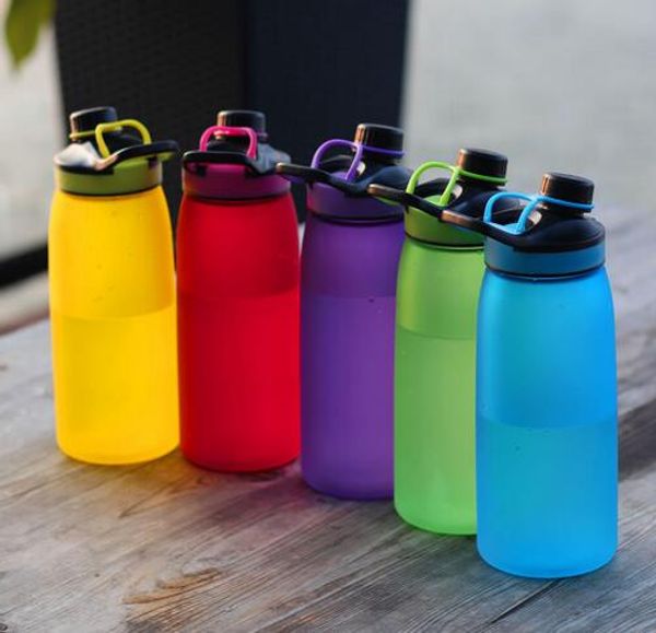 900ml grinding water cup capacity glass outdoor plastic creative portable water bottle
900ml grinding water cup capacity glass outdoor plastic creative portable water bottle