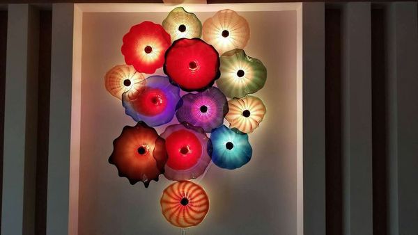 hand blown flowers lobby lamps decoration plate custom made murano glass style multicolor hanging plates wall art
hand blown flowers lobby lamps decoration plate custom made murano glass style multicolor hanging plates wall art