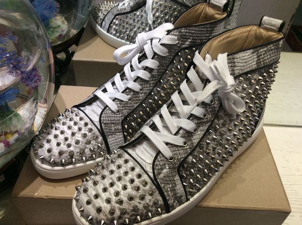MFSn997Zb Size 35-47 Men Women Gray Snake Genuine Leather With Silver Spikes High Top Fashion Red Bottom Sneakers, Unisex Brand Casual Shoes
MFSn997Zb Size 35-47 Men Women Gray Snake Genuine Leather With Silver Spikes High Top Fashion Red Bottom Sneakers, Unisex Brand Casual Shoes
