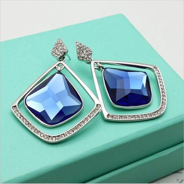 luxury diamond crystal earrings new fashion retro earrings alloy droplet shape austria crystal noble jewelry acc244, Silver
luxury diamond crystal earrings new fashion retro earrings alloy droplet shape austria crystal noble jewelry acc244, Silver
