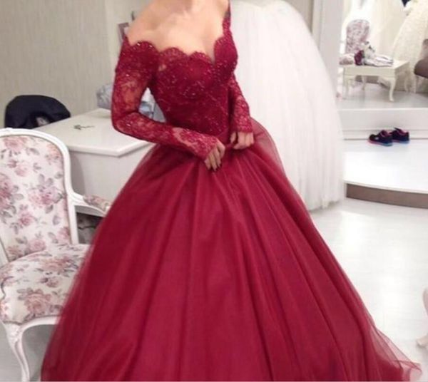 2017 new burgundy off the shoulder long sleeves lace ball gown evening dresses tulle applique beaded floor length party prom evening dresses, Black
2017 new burgundy off the shoulder long sleeves lace ball gown evening dresses tulle applique beaded floor length party prom evening dresses, Black