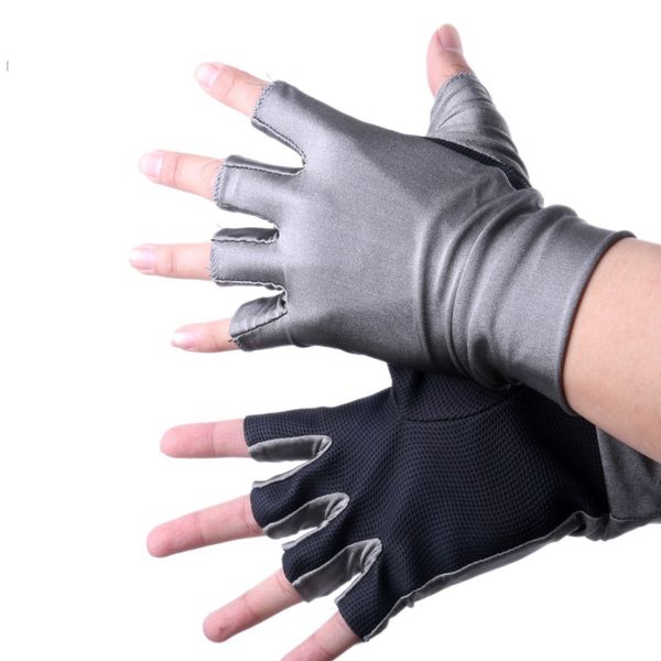 1pair lycra anti-uv sun protection half finger 5 cut sun fishing gloves outdoor anti-slip fingerless fly fishing gloves, Black
1pair lycra anti-uv sun protection half finger 5 cut sun fishing gloves outdoor anti-slip fingerless fly fishing gloves, Black