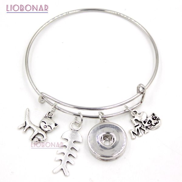 wholesale snap button jewelry animal bracelet pet i love cats fish bone charms bangle snap button bracelets for cat lover gifts, Golden;silver
wholesale snap button jewelry animal bracelet pet i love cats fish bone charms bangle snap button bracelets for cat lover gifts, Golden;silver