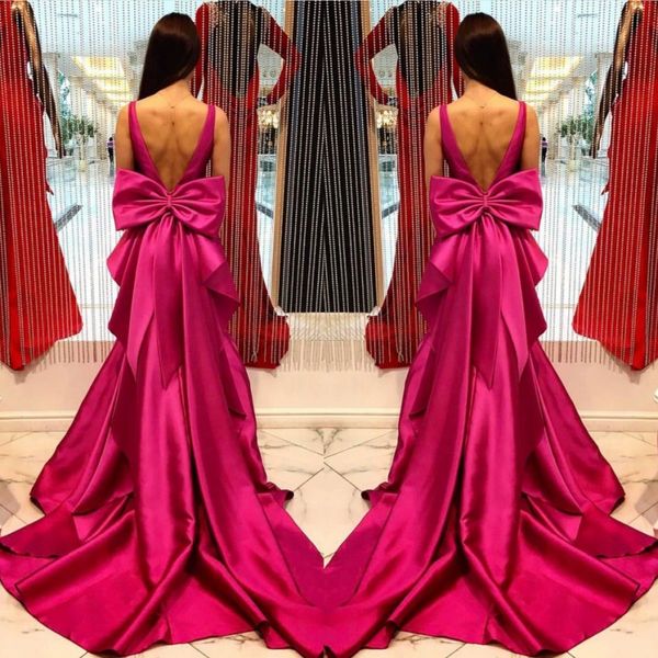 fushia backless satin evening dresses 2018 deep v neck sleeveless mermaid prom dresses with big bow floor length formal party dress, Black;red
fushia backless satin evening dresses 2018 deep v neck sleeveless mermaid prom dresses with big bow floor length formal party dress, Black;red