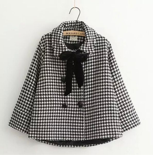 wholesale- houndstooth jacket outwear long sleeve turn-down collar woolen coat 2015 autumn female, Black;brown
wholesale- houndstooth jacket outwear long sleeve turn-down collar woolen coat 2015 autumn female, Black;brown