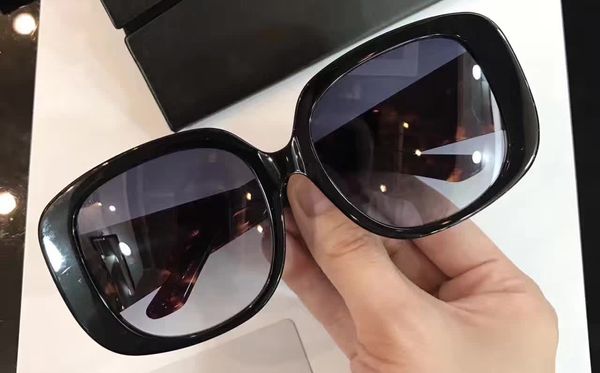 женщины ватные classic lady black gray градиент солнцезащитные очки мода cat eye солнцезащитные очки оттенки новые с коробкой, White;black
женщины ватные classic lady black gray градиент солнцезащитные очки мода cat eye солнцезащитные очки оттенки новые с коробкой, White;black