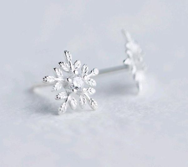 925 solid sterling silver jewelry sweet anti allergic snowflake flower korean stud earrings ear nail with rhinestone, Golden;silver
925 solid sterling silver jewelry sweet anti allergic snowflake flower korean stud earrings ear nail with rhinestone, Golden;silver