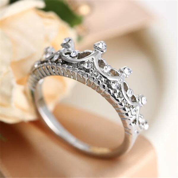 dhl crown ring diamond rings for women palace restoring ancient ways the queen's temperament silver rings for women christmas gift, Golden;silver
dhl crown ring diamond rings for women palace restoring ancient ways the queen's temperament silver rings for women christmas gift, Golden;silver