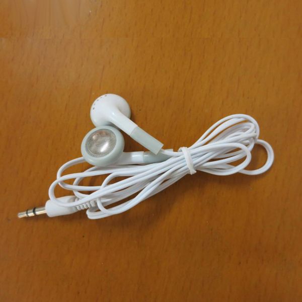 Di po able imple white earphone headphone head et for mobile phone mp3 mp4 for bu or train or plane for chool
Di po able imple white earphone headphone head et for mobile phone mp3 mp4 for bu or train or plane for chool