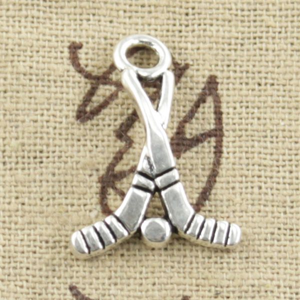 wholesale-99cents 12pcs charms hockey club 16*23mm antique pendant fit vintage tibetan silver diy bracelet necklace, Bronze;silver
wholesale-99cents 12pcs charms hockey club 16*23mm antique pendant fit vintage tibetan silver diy bracelet necklace, Bronze;silver