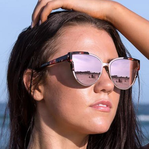 aloz micc brand дизайнерские очки для роскошных женщин мода cat eye солнцезащитные очки женский зеркало точка очки uv400 a216, White;black
aloz micc brand дизайнерские очки для роскошных женщин мода cat eye солнцезащитные очки женский зеркало точка очки uv400 a216, White;black