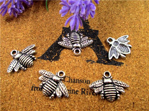 90pcs--bee charms,antique tibetan silver lovely bee honeybee charm pendant 16x21mm, Bronze;silver
90pcs--bee charms,antique tibetan silver lovely bee honeybee charm pendant 16x21mm, Bronze;silver