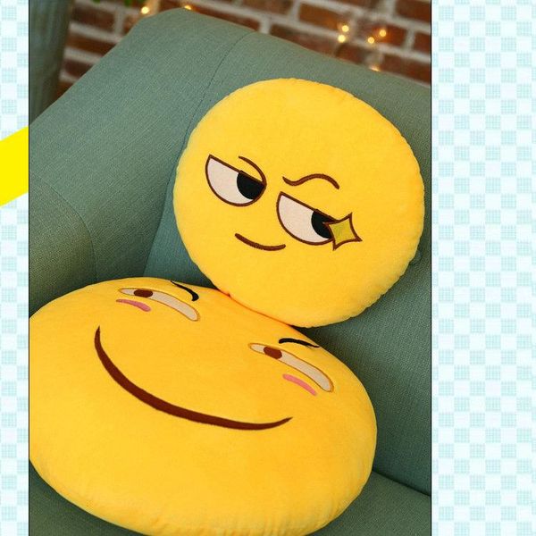 NEW 15cm Emoji Plush Hold pillow cartoon bag pendant QQ Expression Stuffed Plush doll emoji toys for Kids Keychains Keyrings 21 style
NEW 15cm Emoji Plush Hold pillow cartoon bag pendant QQ Expression Stuffed Plush doll emoji toys for Kids Keychains Keyrings 21 style