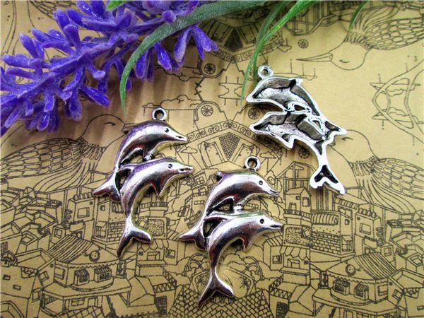 30pcs--dolphin charms antique tibetan silver tone two swimming in tandem 19x36mm, Bronze;silver
30pcs--dolphin charms antique tibetan silver tone two swimming in tandem 19x36mm, Bronze;silver