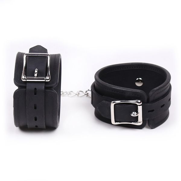 lockable silicone hand womenjouets cuffs bondage in restraints for games couples,fetish slave wrist toys adults for sexuelsto mbwo, Red;black
lockable silicone hand womenjouets cuffs bondage in restraints for games couples,fetish slave wrist toys adults for sexuelsto mbwo, Red;black