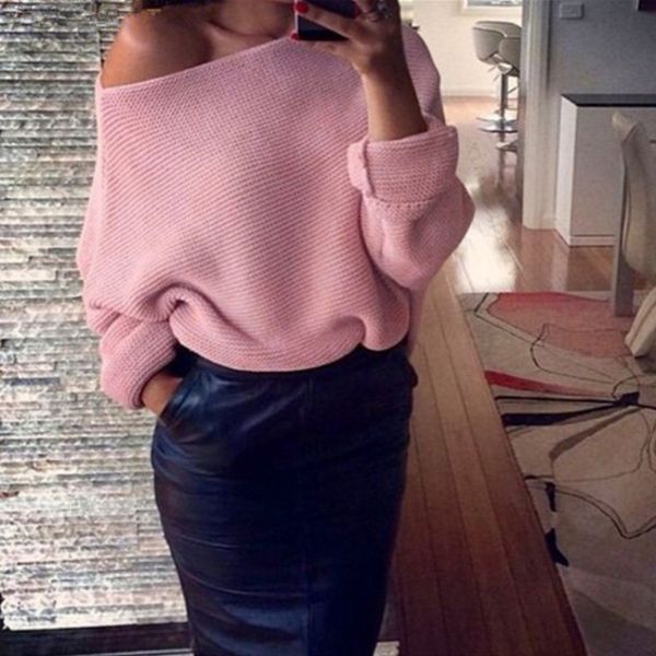 wholesale- 2017 brand new womens winter solid plus size baggy off shoulder batwing warm sweaters knitted warm oversized ladies capes, White;black
wholesale- 2017 brand new womens winter solid plus size baggy off shoulder batwing warm sweaters knitted warm oversized ladies capes, White;black