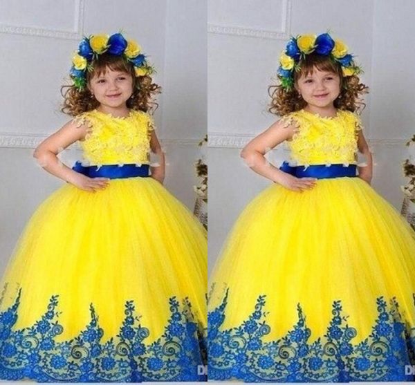 yellow vintage girls pageant dresses skirt applique ball gown girls pageant gowns sleeveless custom made flower girl dresses, White;red
yellow vintage girls pageant dresses skirt applique ball gown girls pageant gowns sleeveless custom made flower girl dresses, White;red