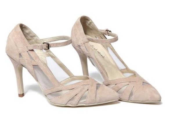 2017 fashion air mesh nude pumps women wedding pumps point toe cuts out high heels beige wedding shoes fretwork gladiator sandals, Black
2017 fashion air mesh nude pumps women wedding pumps point toe cuts out high heels beige wedding shoes fretwork gladiator sandals, Black