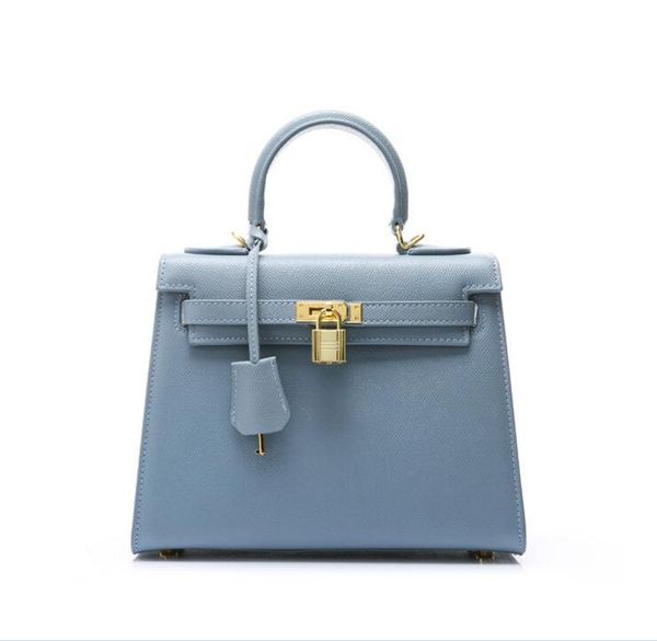 free shipping 2017 new Luxury Handbags Women Bag Designer Genuine Leather Handbag Bolsa Feminina Sac a Main Femme De Marque New Tote Tassen
free shipping 2017 new Luxury Handbags Women Bag Designer Genuine Leather Handbag Bolsa Feminina Sac a Main Femme De Marque New Tote Tassen