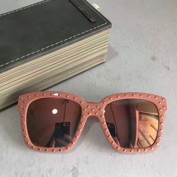 new sunglasses superloves gafas de sol sunglass ways ellipse box sunglasses women sun glasses color oculos brand, White;black
new sunglasses superloves gafas de sol sunglass ways ellipse box sunglasses women sun glasses color oculos brand, White;black