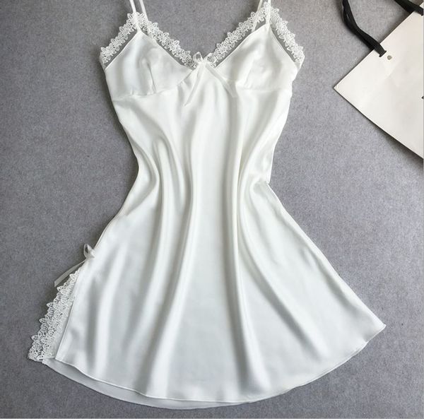 wholesale- summer real silk sleepwear white women hollow out nightwear lace nightgowns tempatation deep v straps skirts nightgowns, Black;red
wholesale- summer real silk sleepwear white women hollow out nightwear lace nightgowns tempatation deep v straps skirts nightgowns, Black;red