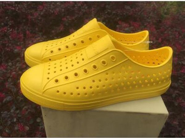 new 2017 in baotou garden shoes new breathable cool summer slippers tank hole hole shoes men sandals, Black
new 2017 in baotou garden shoes new breathable cool summer slippers tank hole hole shoes men sandals, Black