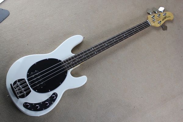 White mu ic man ernie ball ting ray 4 tring electric ba guitar with active pickup 9v battery ro ewood fingerboard
White mu ic man ernie ball ting ray 4 tring electric ba guitar with active pickup 9v battery ro ewood fingerboard