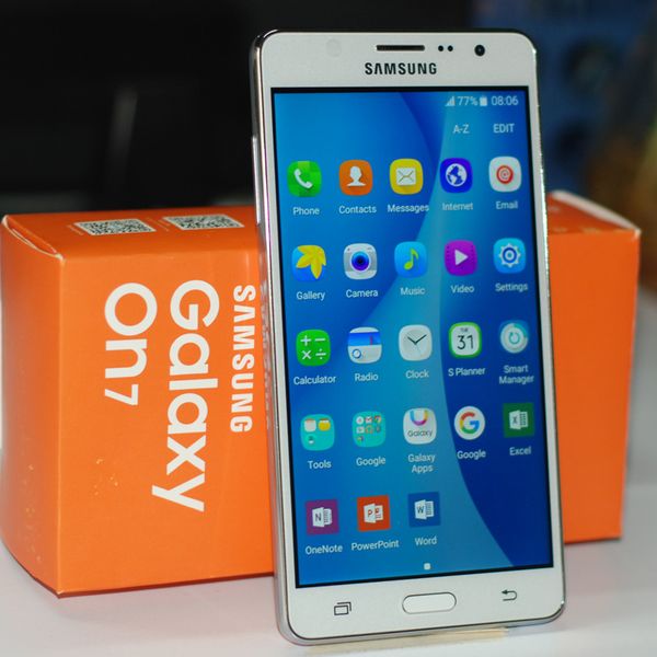 original refurbished samsung g6000 on7 8g rom single sim/dual sim quad core 5.5inch 1280*720 screen android6.0 cell phones
original refurbished samsung g6000 on7 8g rom single sim/dual sim quad core 5.5inch 1280*720 screen android6.0 cell phones