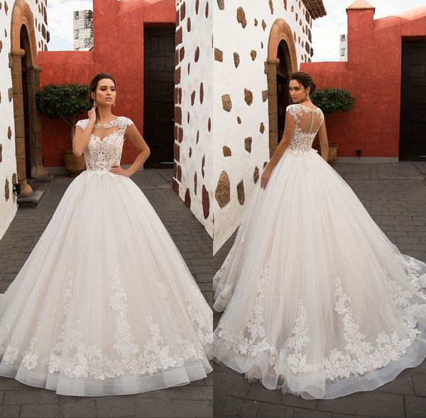 2017 пляж плюс размер свадебные платья sheer capped рукава кружева длина пола выполненные на заказ boho свадебные платья, White
2017 пляж плюс размер свадебные платья sheer capped рукава кружева длина пола выполненные на заказ boho свадебные платья, White