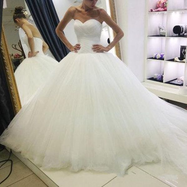 classic design ball gown wedding dresses sweetheart pleated tulle court train simple style bridal gowns custom size, White
classic design ball gown wedding dresses sweetheart pleated tulle court train simple style bridal gowns custom size, White