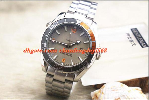 Роскошные часы GMT 215.32.44.21.01.001 браслет из нержавеющей стали автоматические мужские
Роскошные часы GMT 215.32.44.21.01.001 браслет из нержавеющей стали автоматические мужские